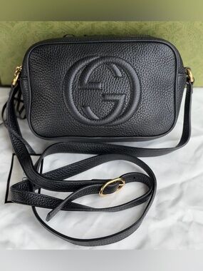 Gucci Italy SOHO Disco black leather Shoulder bag